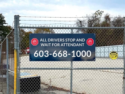 Traffic & Parking Signs Photo